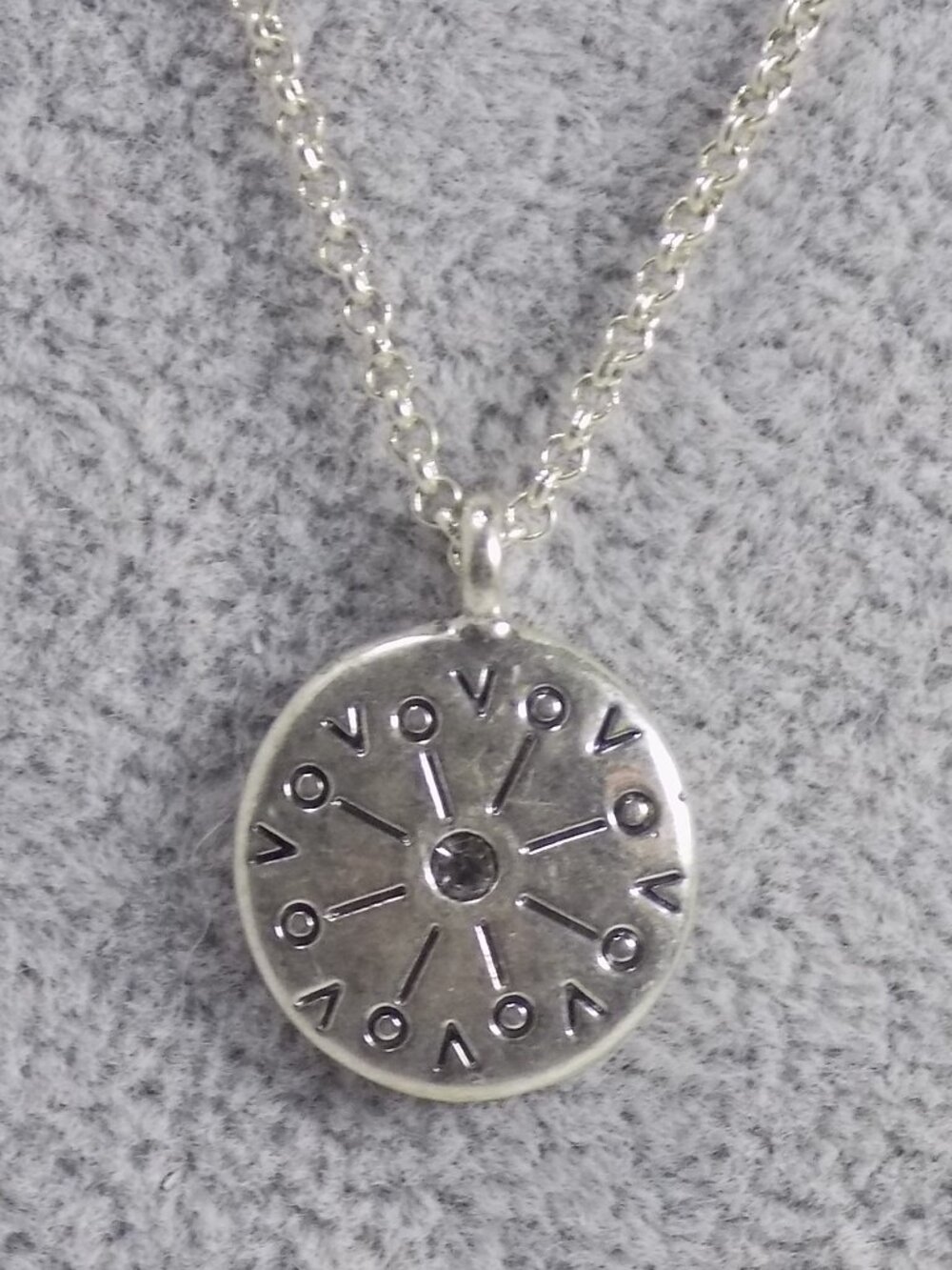 Lucky Brand Silver-Tone Etched Coin Pendant Necklace 17 + 2 Extender